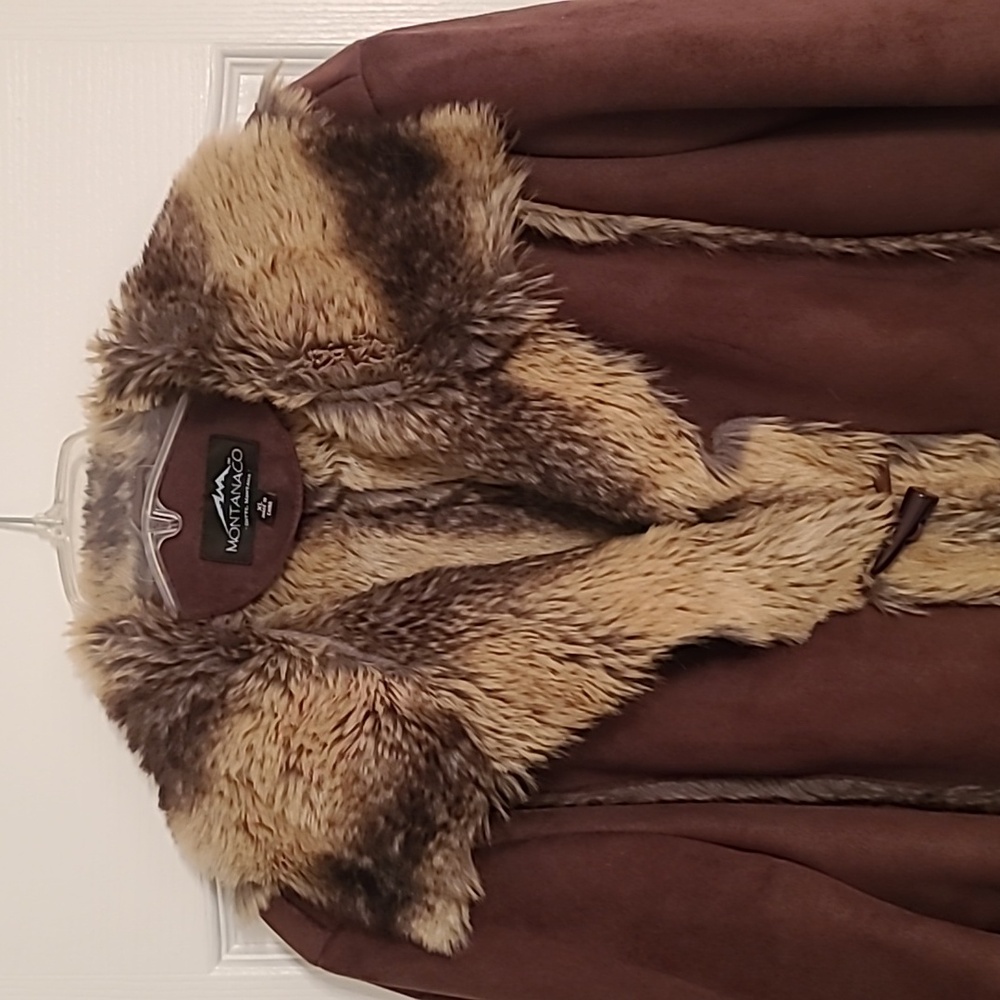 Beautiful Faux Shearling Jacket Size XL - Picture 2 of 7